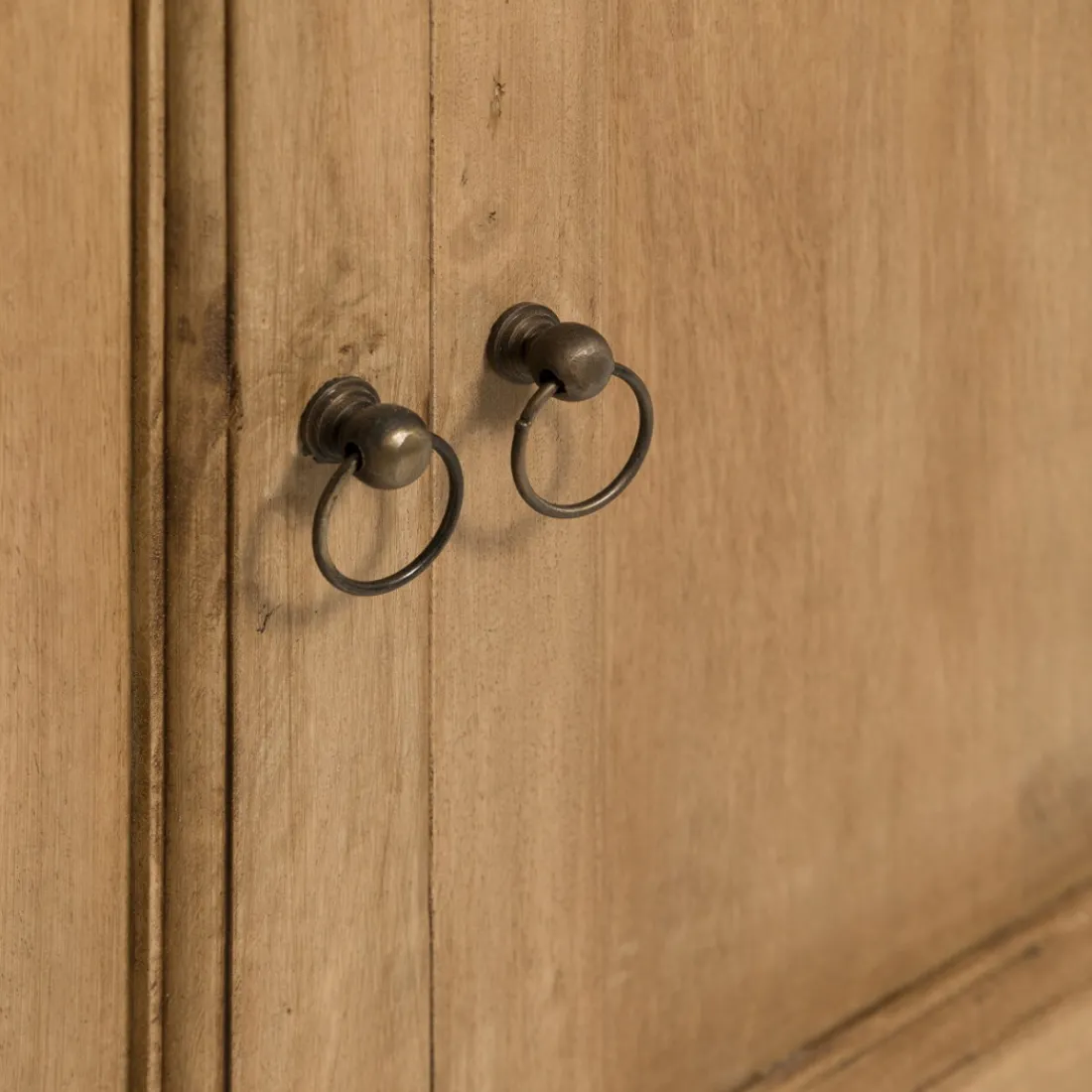 Kenay Home Rustic Outlet