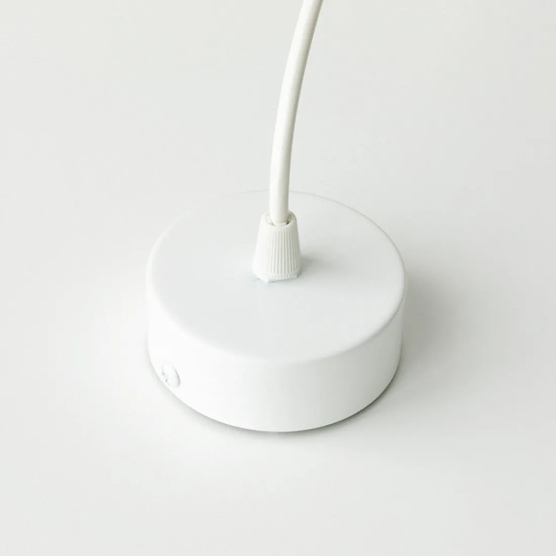 Kenay Home Tube Blanco Outlet