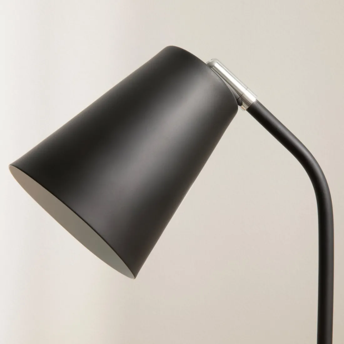 Kenay Home Zig Negro Discount